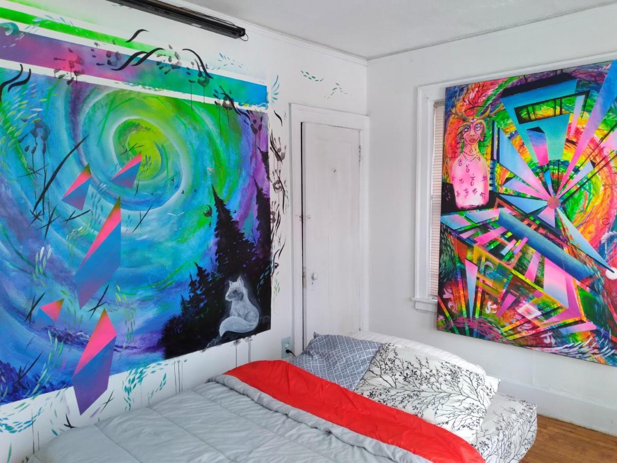 Homestay Art House Creative Detroit